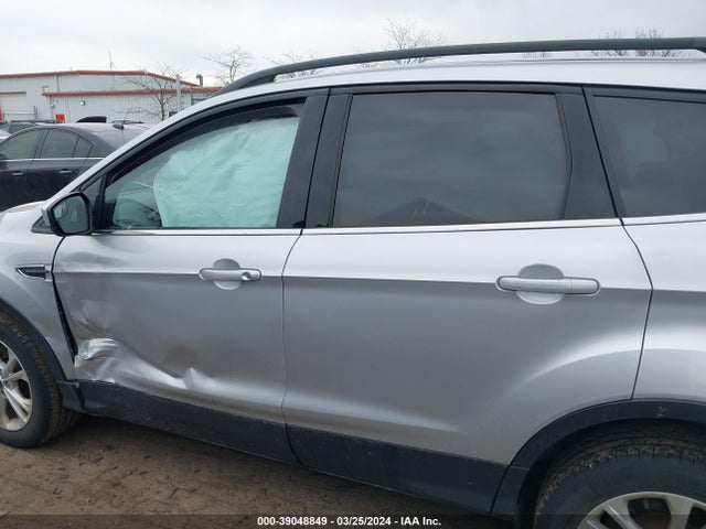 Ford ESCAPE SE 2018 1FMCU9GD6JUC57670 Image 14