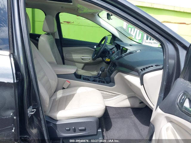 Ford ESCAPE SE 2017 1FMCU0G96HUF01593 Image 5