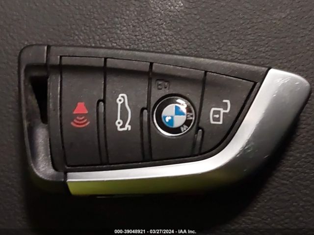3MW89FF04R8E01215 BMW 3 Series 330i Xdrive