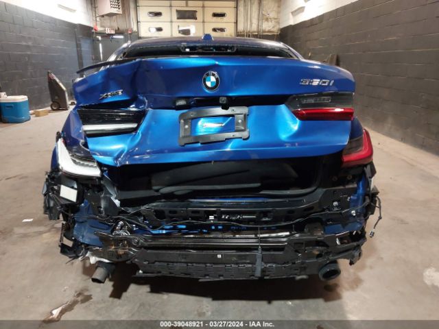 3MW89FF04R8E01215 BMW 3 Series 330i Xdrive
