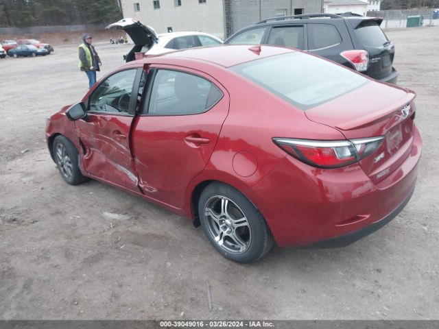 3MYDLBYV4KY518286 Toyota YARIS LE