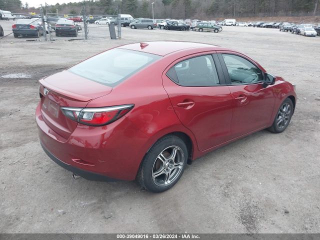 3MYDLBYV4KY518286 Toyota YARIS LE