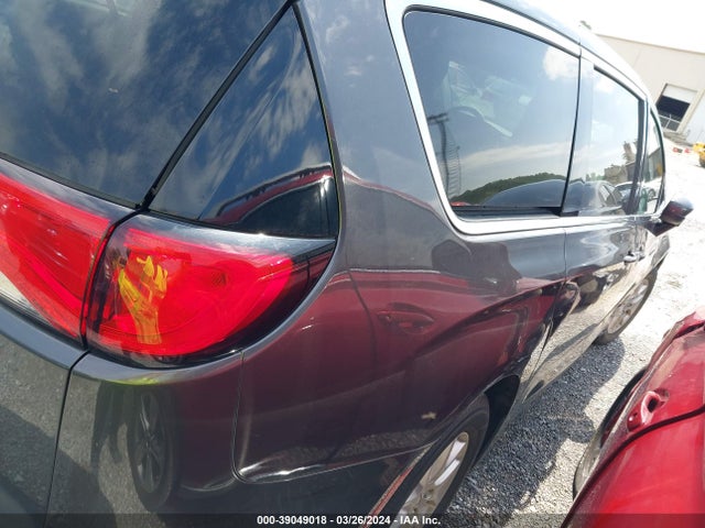 2C4RC1CGXNR158954 Chrysler Voyager Lx