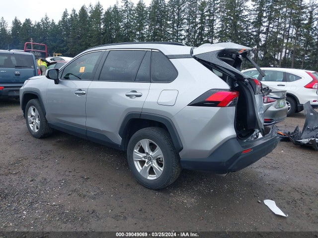 Toyota Rav4 Xle 2020 JTMP1RFV3LJ036556 Image 3
