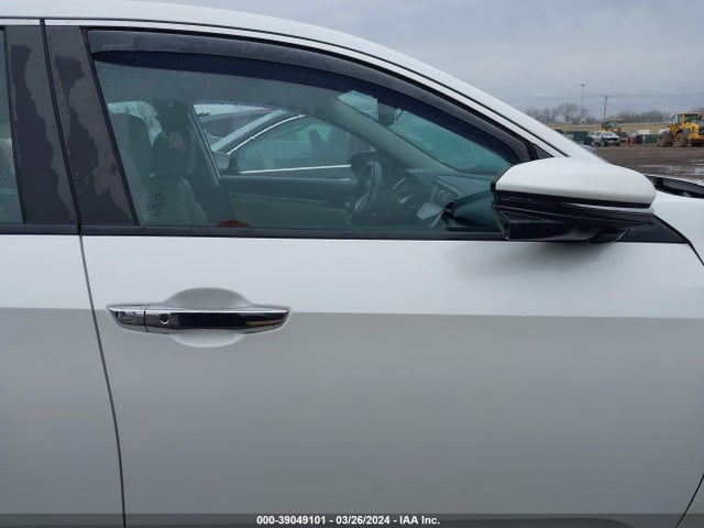 Honda Civic Touring 2016 19XFC1F92GE005408 Image 13