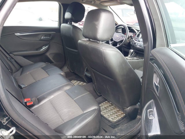 Chevrolet IMPALA 1LT 2018 2G1105S34J9166482 Image 8