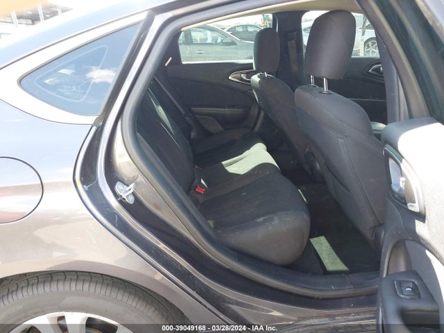 Chrysler 200 Limited 2016 1C3CCCAB5GN133053 Image 8