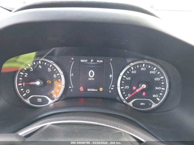 ZACCJABB3JPH02551 Jeep Renegade Latitude Fwd