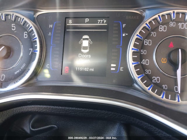 Chrysler 200 Limited 2015 1C3CCCAB7FN560636 Image 7