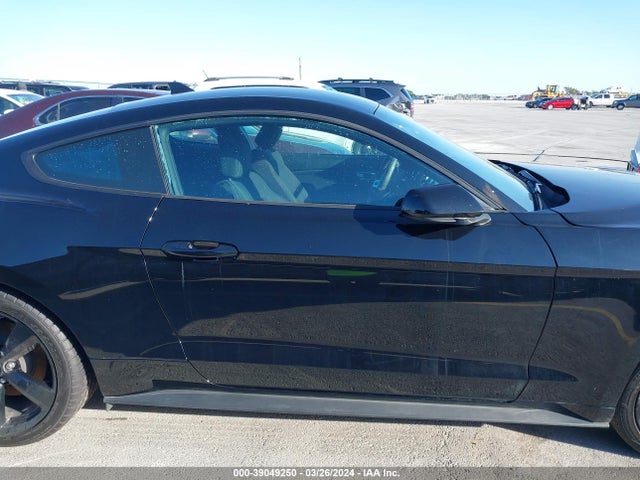 Ford Mustang Ecoboost Fastback 2021 1FA6P8TH5M5119117 Image 13