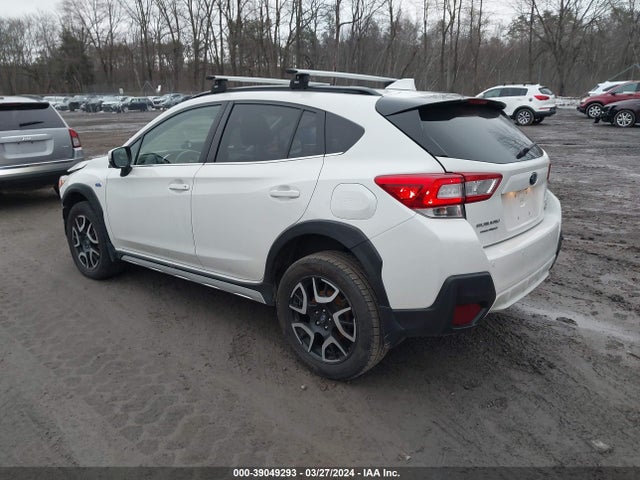 Subaru CROSSTREK HYBRID 2019 JF2GTDECXKH396153 Image 3