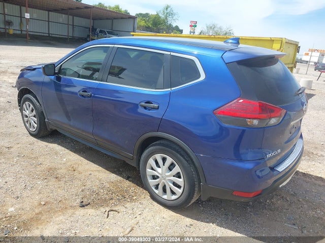 Nissan ROGUE S 2017 JN8AT2MT1HW153401 Image 3