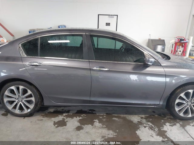Honda Accord Sport 2015 1HGCR2F50FA222687 Image 13