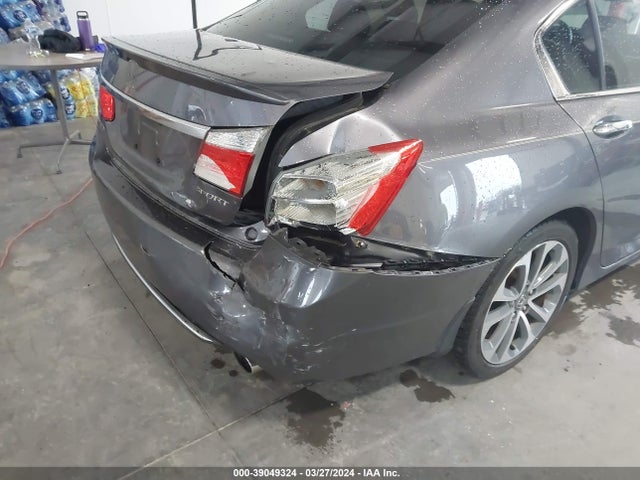 Honda Accord Sport 2015 1HGCR2F50FA222687 Image 17