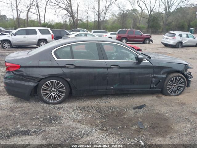 WBAJA7C53JG907784 BMW 530i Xdrive