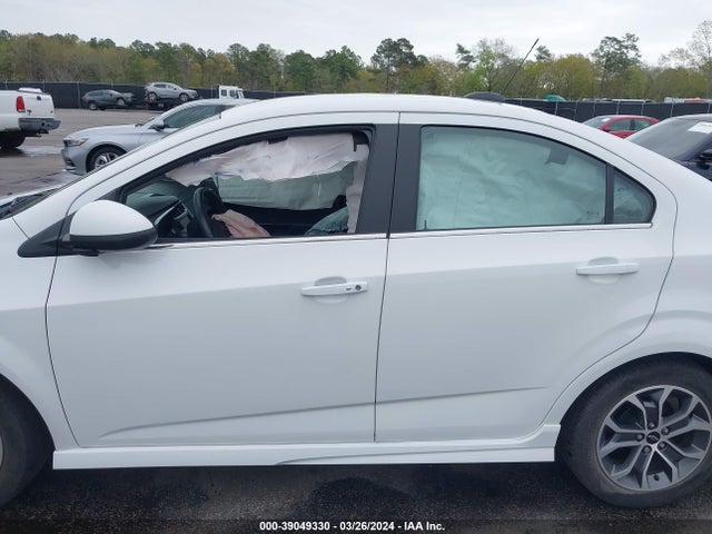 Chevrolet Sonic Lt Auto 2019 1G1JD5SB2K4139135 Image 14