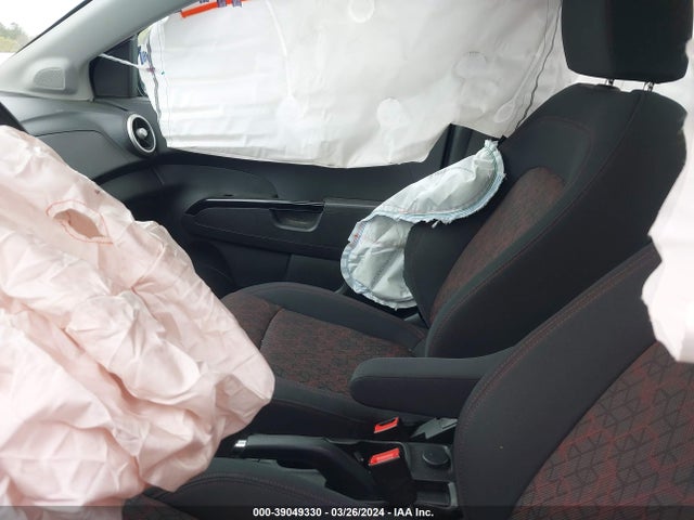 Chevrolet Sonic Lt Auto 2019 1G1JD5SB2K4139135 Image 5