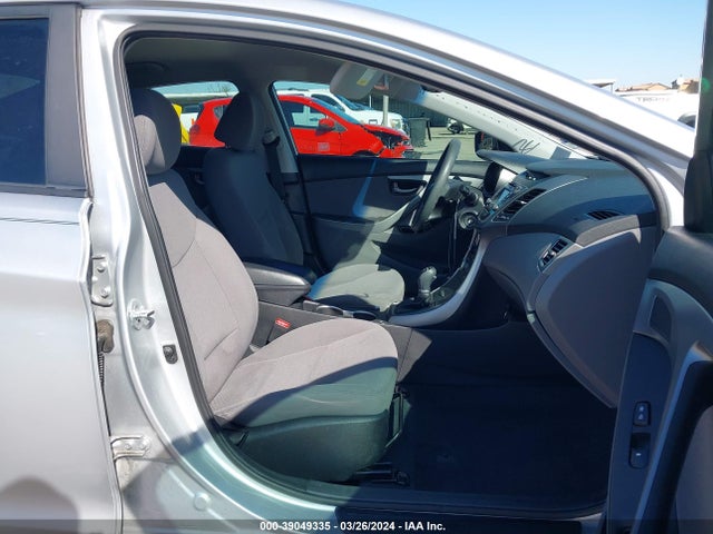 Hyundai ELANTRA SE 2014 5NPDH4AE8EH522591 Image 5