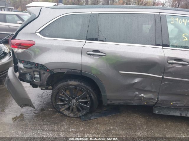 5TDJZRFH6KS625286 Toyota Highlander Se
