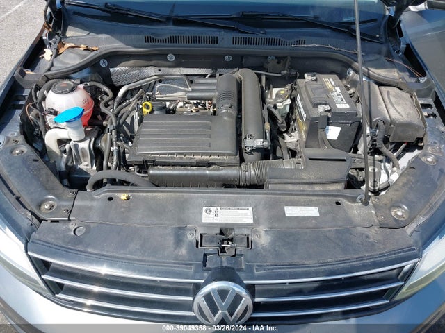 3VW2B7AJ5JM233368 Volkswagen Jetta 1.4t S
