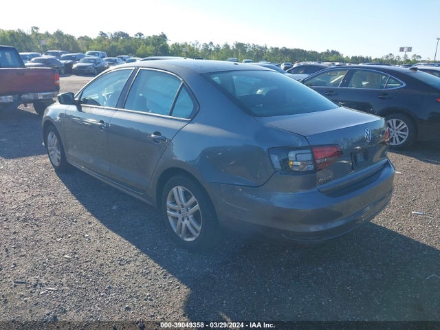 3VW2B7AJ5JM233368 Volkswagen Jetta 1.4t S