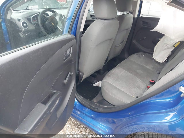 Chevrolet Sonic Ls Auto 2017 1G1JB5SH5H4158569 Image 8