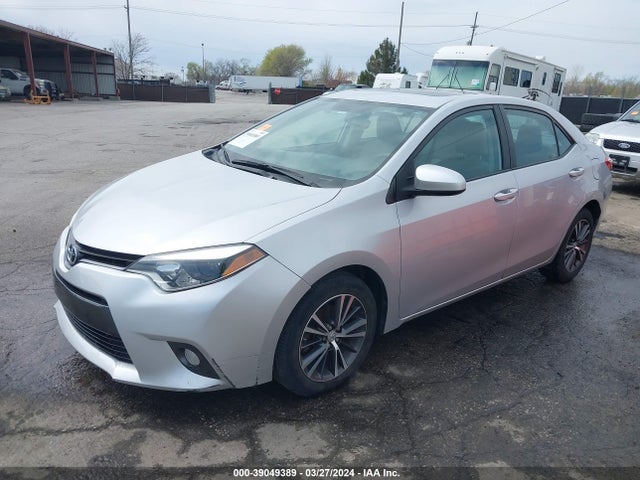 Toyota Corolla Le Plus 2016 2T1BURHE1GC513873 Image 2