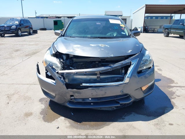 Nissan Altima 2.5 S 2015 1N4AL3AP9FC481680 main image
