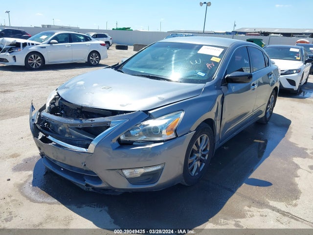 Nissan Altima 2.5 S 2015 1N4AL3AP9FC481680 Image 2