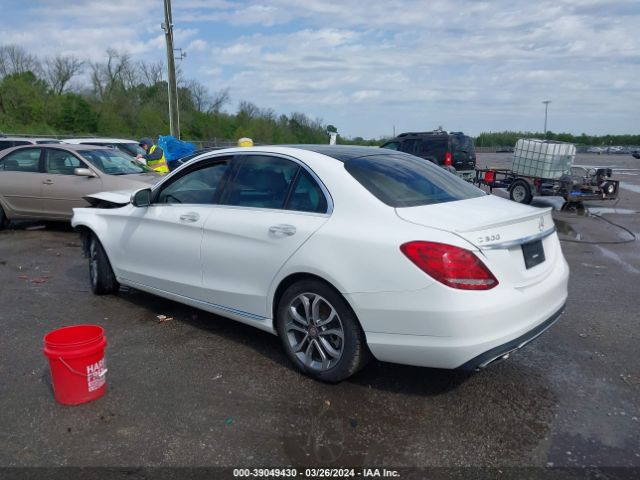 55SWF4JB4GU131801 Mercedes-Benz C 300 Luxury/sport