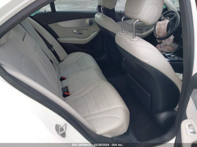 55SWF4JB4GU131801 Mercedes-Benz C 300 Luxury/sport