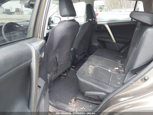 Toyota RAV4 LE 2015 2T3ZFREV4FW179467 Image 8