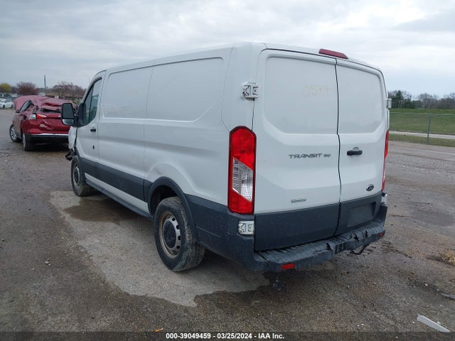 Продаж на аукціоні авто 2015 Ford Transit-150, vin: 1FTNE1ZG0FKA93564, номер лоту: 39049459