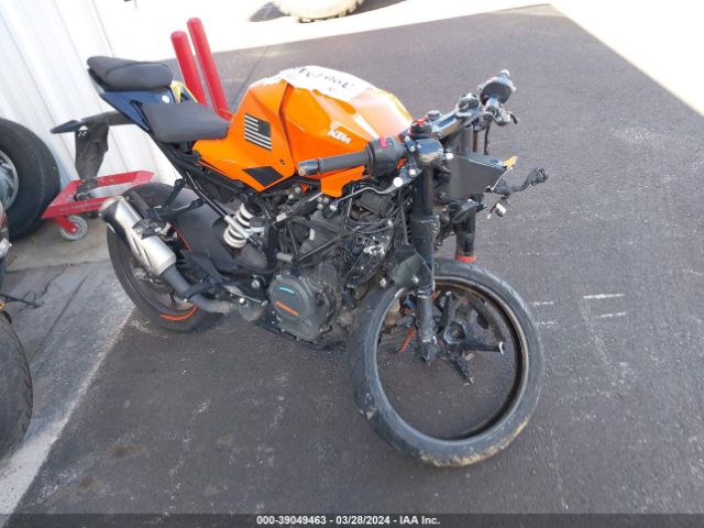 2022 KTM 390 MD2JYJ406NC213824