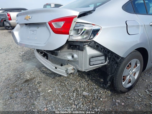 Chevrolet Cruze Ls Auto 2016 1G1BC5SM1G7319737 Image 18
