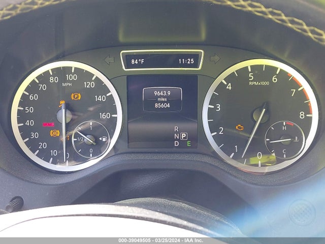 SJKCH5CP8HA028451 Infiniti Qx30 Sport