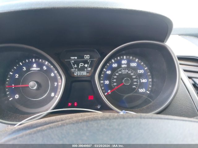 5NPDH4AE7FH560086 Hyundai ELANTRA SE
