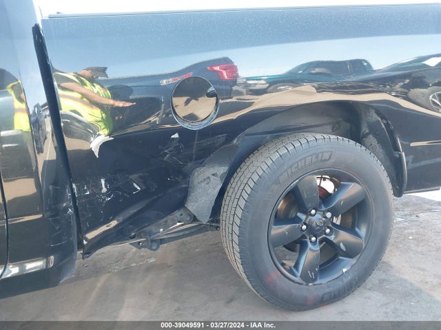 RAM 1500 Classic Express Regular Cab 4x2 6'4 Box 2019 3C6JR6AG8KG507596 Image 6