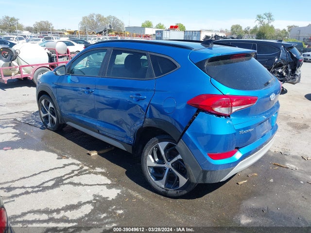 Hyundai Tucson Value 2018 KM8J3CA2XJU795366 Image 3