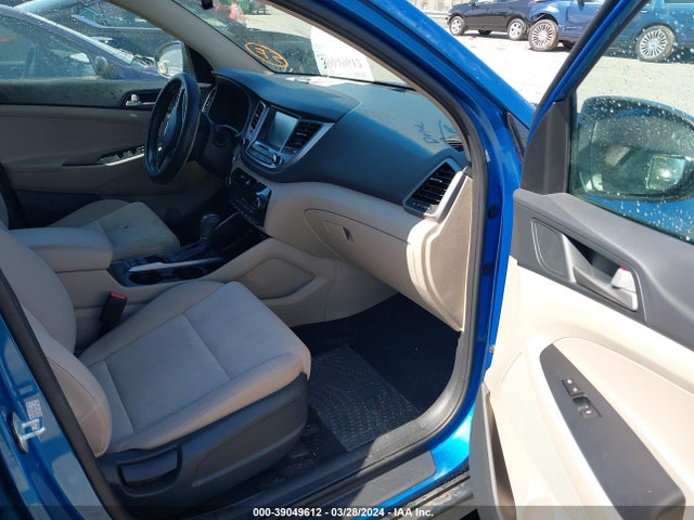 Hyundai Tucson Value 2018 KM8J3CA2XJU795366 Image 5