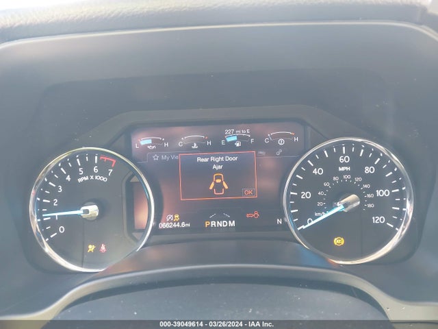 Ford Expedition Platinum 2019 1FMJU1LT6KEA23594 Image 7