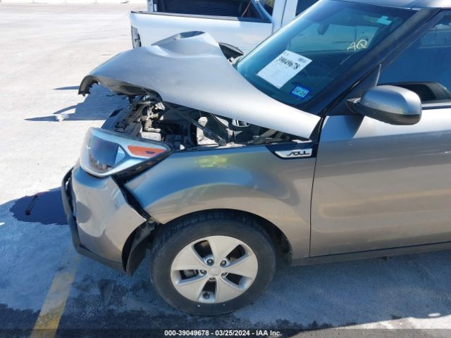 KNDJN2A25G7301141 KIA Soul