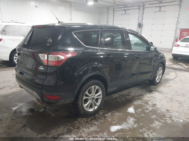 Ford ESCAPE SE 2017 1FMCU0GD8HUA76799 Image 4
