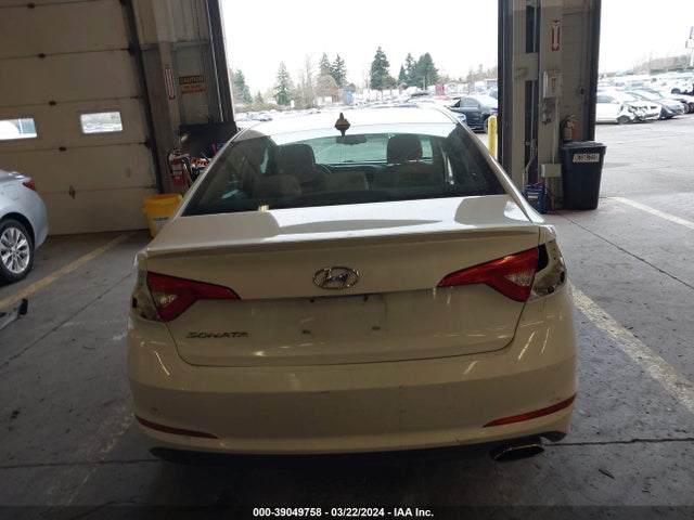 Hyundai SONATA SE 2016 5NPE24AF4GH261932 Image 16