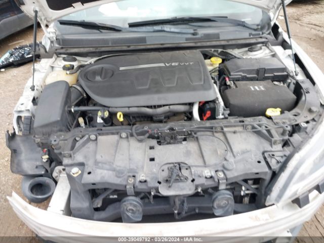 1C3CCCBG4FN584189 Chrysler 200 S