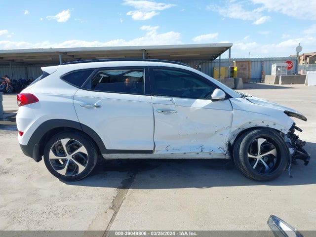 Hyundai Tucson Limited 2018 KM8J33A23JU786900 Image 14