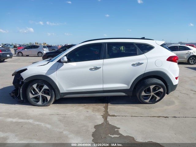 Hyundai Tucson Limited 2018 KM8J33A23JU786900 Image 15
