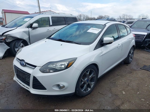 Ford FOCUS SE 2014 1FADP3K24EL256179 Image 2