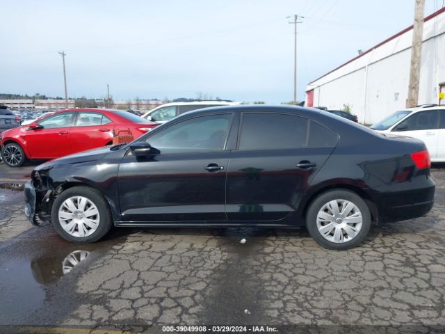 3VWD17AJXEM413365 Volkswagen Jetta 1.8t Se