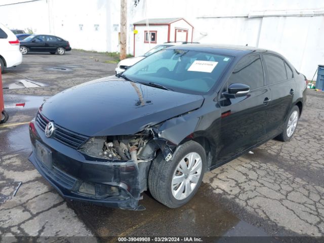 3VWD17AJXEM413365 Volkswagen Jetta 1.8t Se